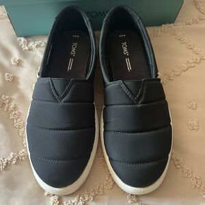 TOMS Alpargata Mallow Black Matte Woven 8.5 Women
